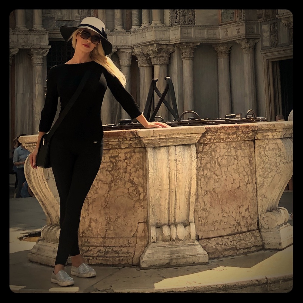 Meet your Posher, Sandra